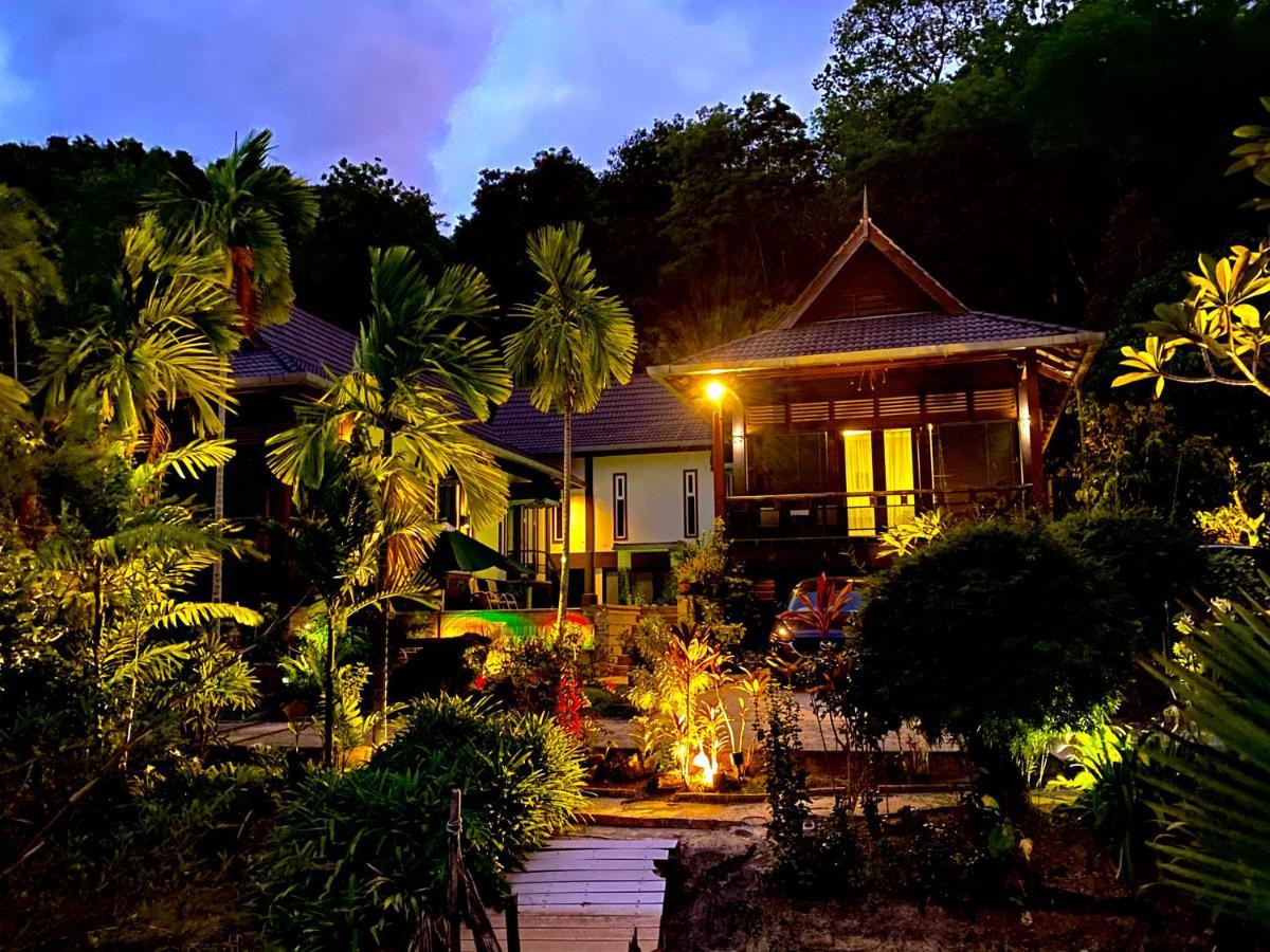 The Sanctuary Langkawi Villa Пантай Ченанг Екстериор снимка
